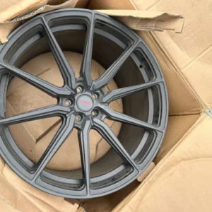 VOSSEN-HYBRID-FORGED-SERIES-WHEELS